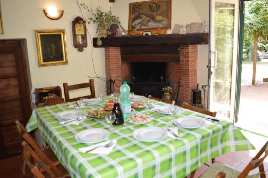 Foto Monticelli Bed and Breakfast Country House