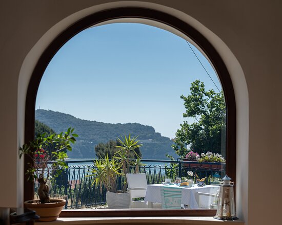 Foto Gli Archi Sul Mare