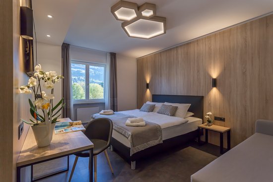 Foto Hotel Tourist