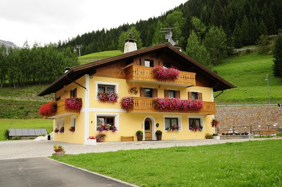 Foto Appartamenti CÃ¨sa Crepa Neigra - Fam.Planchensteiner