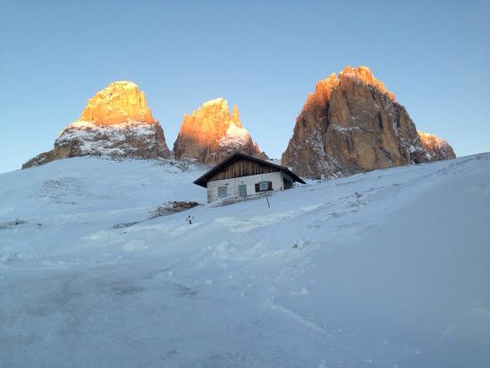 Foto Rifugio Carlo Valentini