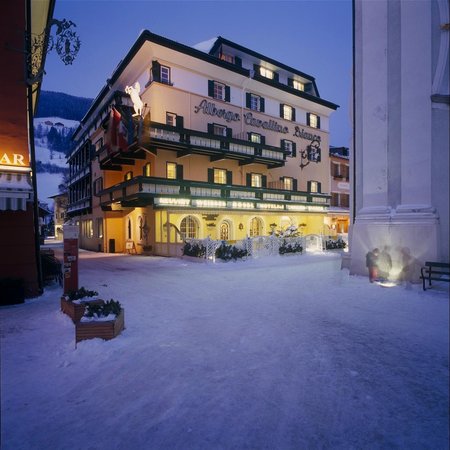 Foto Hotel Cavallino Bianco - Weisses Roessl