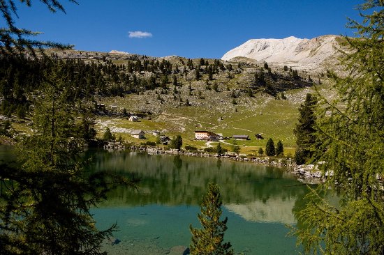 Foto Rifugio Lavarella