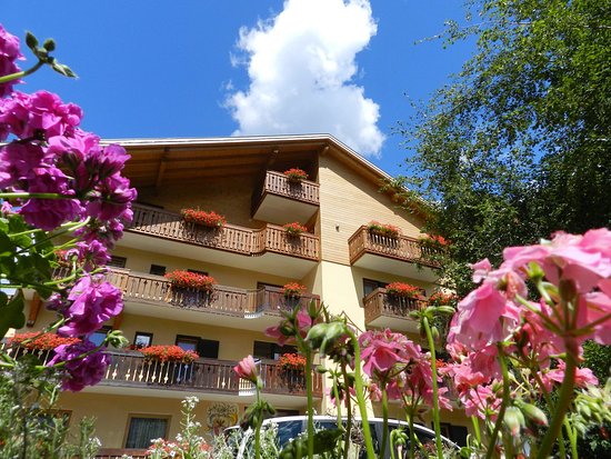 Foto Cimon Dolomites Hotel