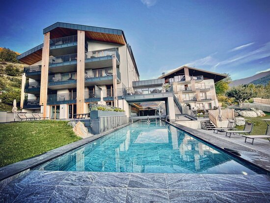 Foto Aparthotel Maraias - Luxury Suites & Apartments
