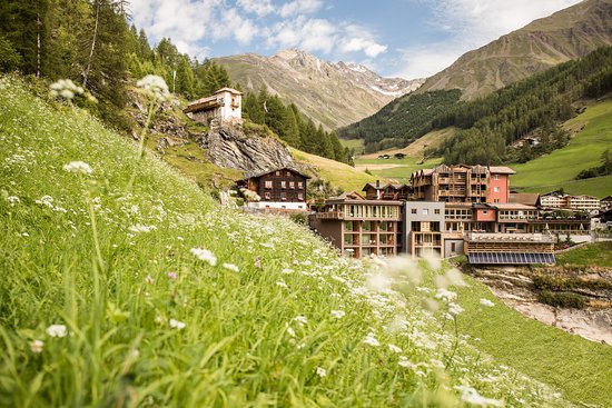 Foto Tonzhaus Hotel & Restaurant